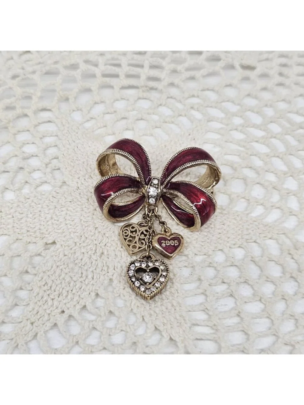 Monet 2005 Red Enamel Bow Brooch Pin Crystal Heart Dangle Charms Vintage Jewelry